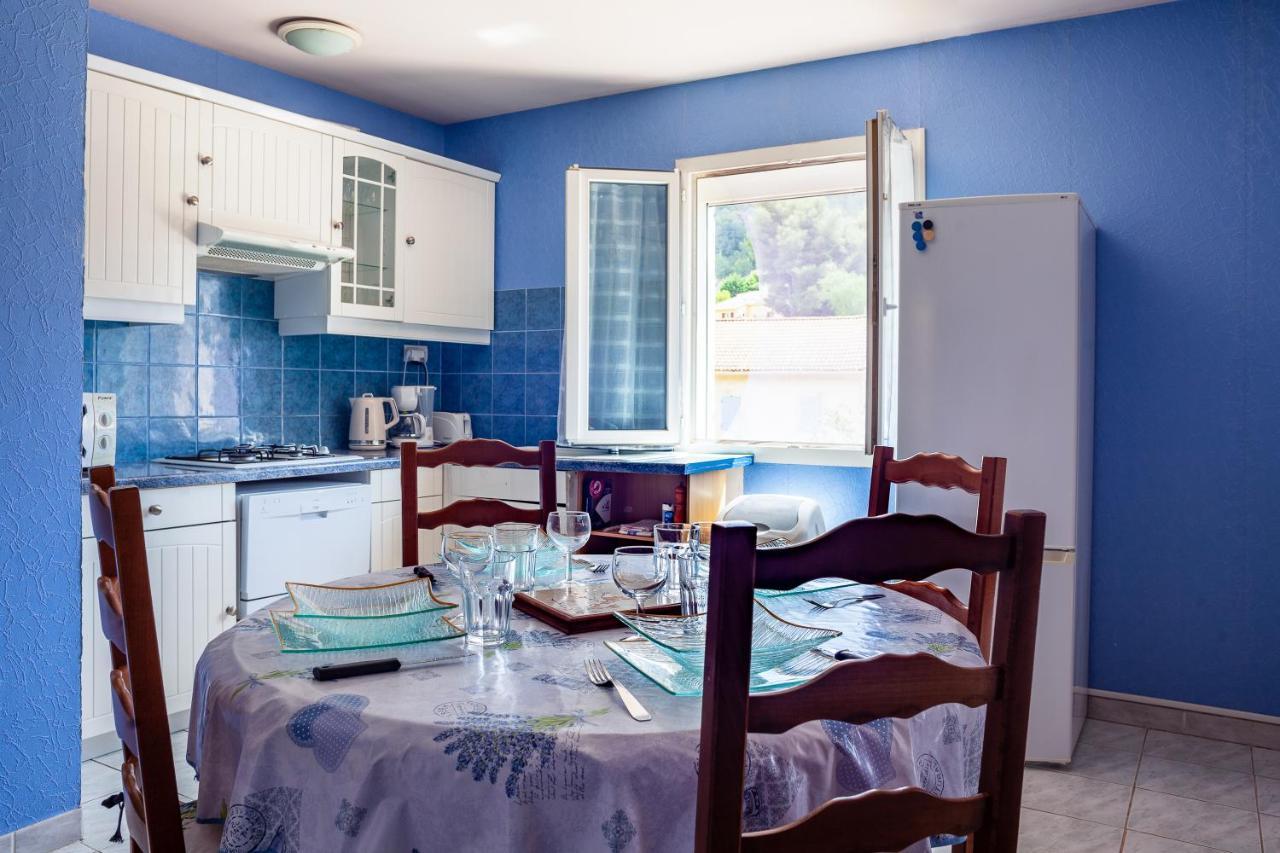 רוקפור-לה-בדול Appartement Avec Piscine Et Cuisine מראה חיצוני תמונה